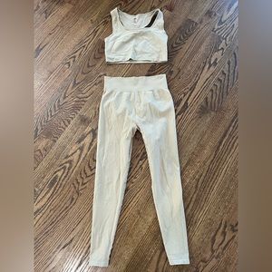 H&M sport tan 2 piece sport set